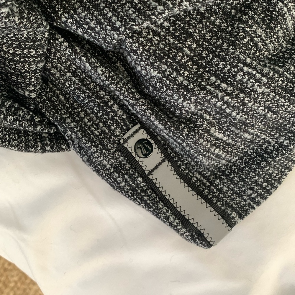 Lululemon multi scarf